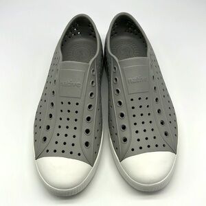 Native - Jefferson Grey And White Lightweight Water Shoe Size M 9 And W11